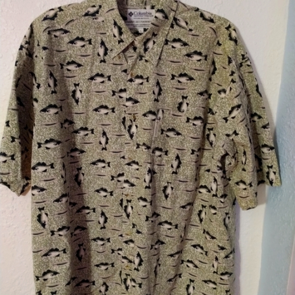 Columbia men's bass fishing shirt vintage